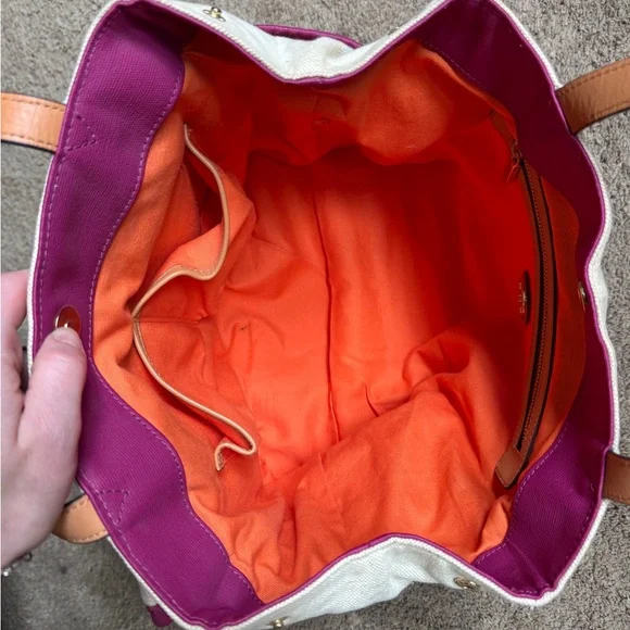 Authentic Tory Burch Fushia and Cream Pierson Mini Tote with Gold Hardware - Picture 9 of 11